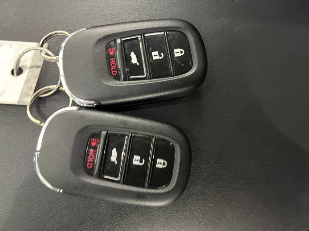 Used 2023 Honda HR-V LX image 30