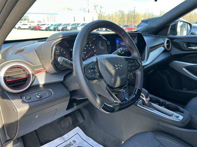 Certified 2024 Chevrolet Trax RS w/ Driver Confidence Package image 13