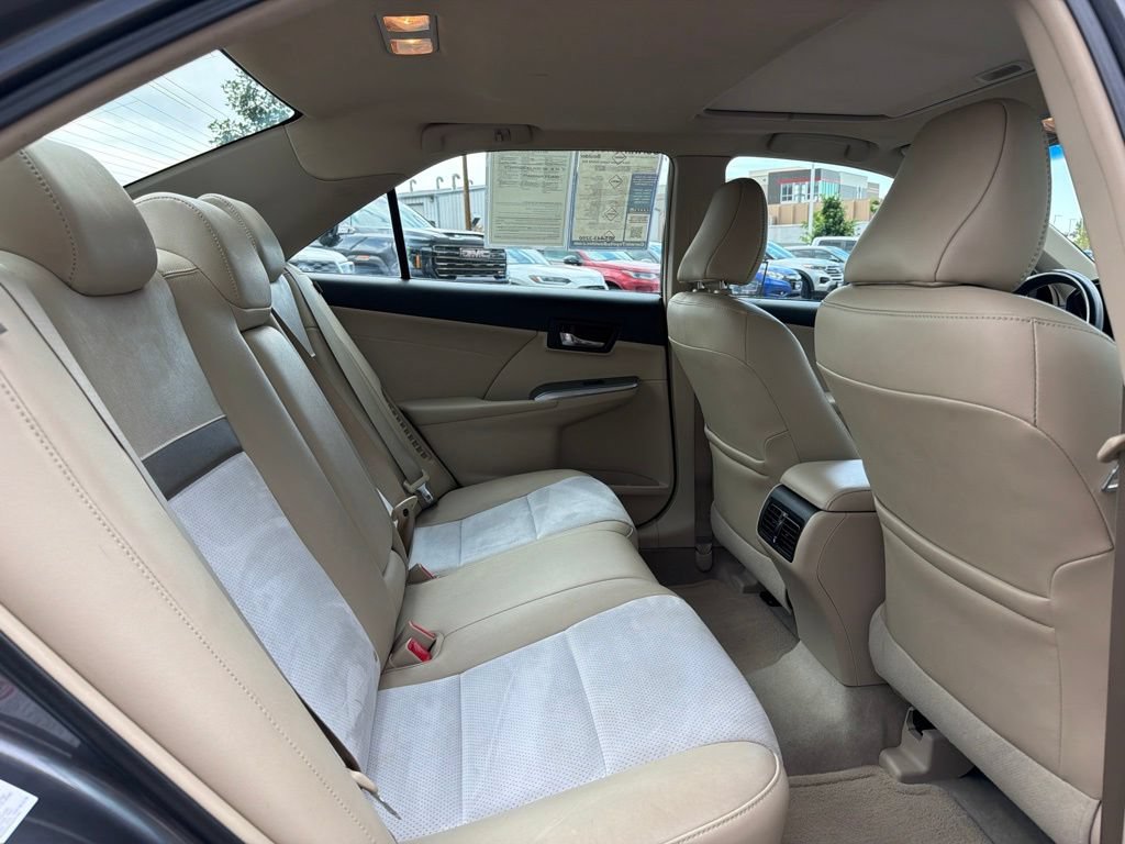 Used 2014 Toyota Camry XLE w/ Leather Package FWD image 15