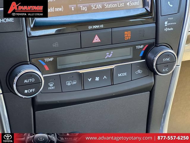 Used 2016 Toyota Camry XLE FWD image 32