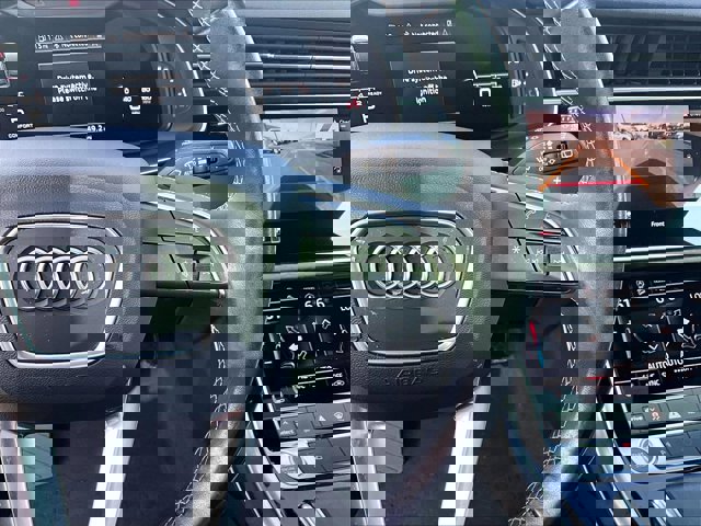 Used 2021 Audi Q8 Premium Plus w/ Premium Plus Package image 20