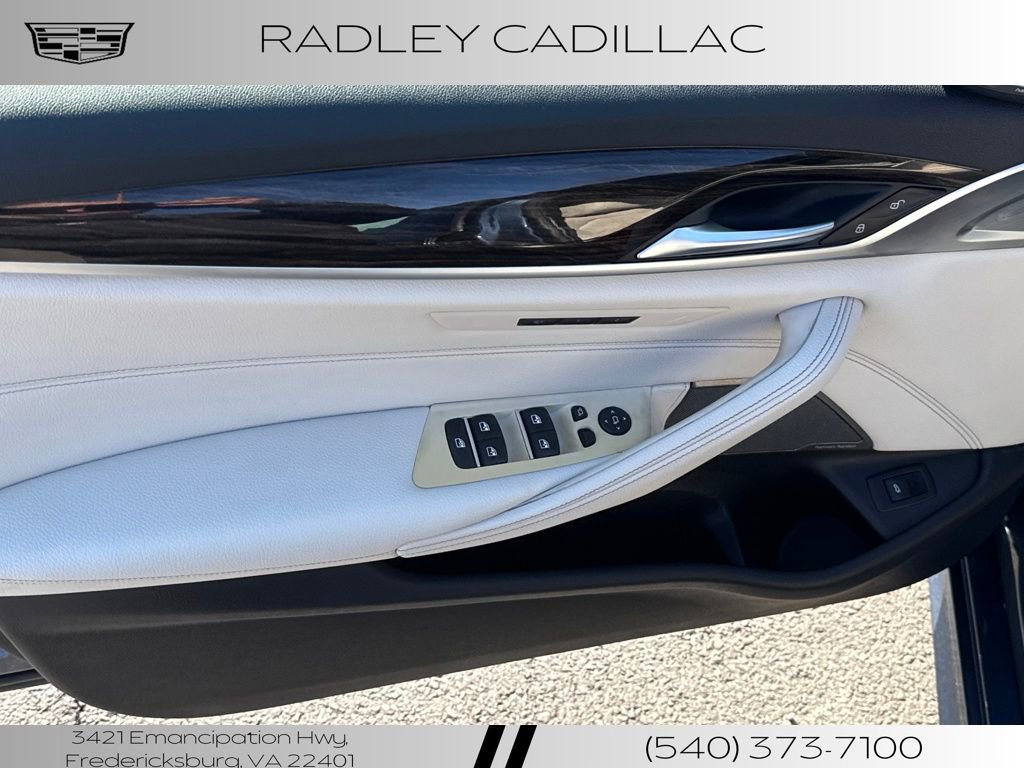 Used 2023 BMW 540i w/ M Sport Package image 5