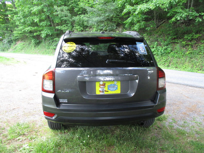 Used 2016 Jeep Compass Sport w/ Power Value Group AWD/4WD image 8