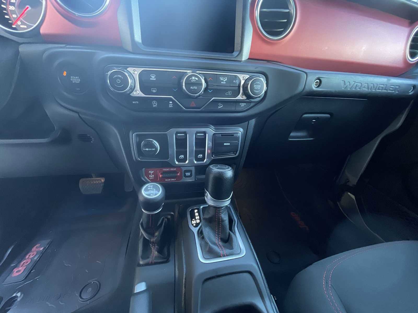 Used 2018 Jeep Wrangler Rubicon image 31