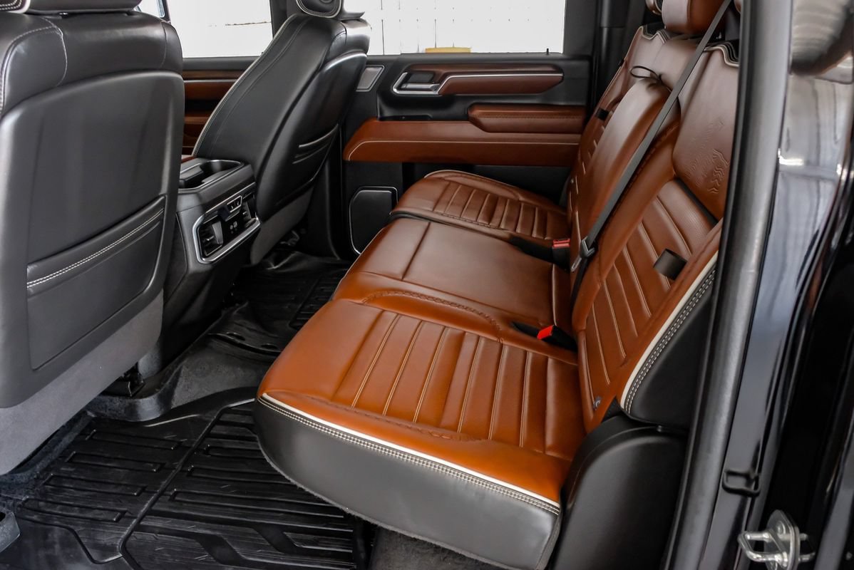 Used 2024 GMC Sierra 2500 Denali Ultimate w/ Max Trailering Package AWD/4WD image 37