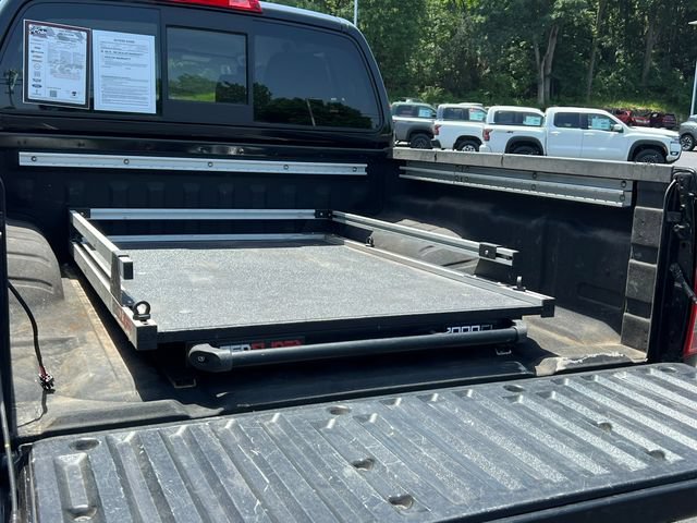 Used 2020 Nissan Frontier SV w/ Midnight Edition Floor Mats AWD/4WD image 9