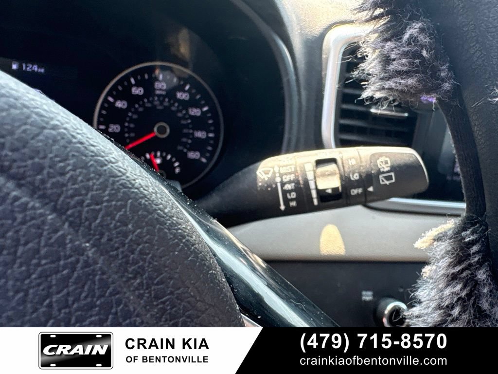 Used 2020 Kia Sportage LX FWD image 23