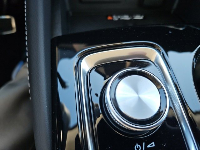 New 2025 Buick Envision Sport Touring image 34