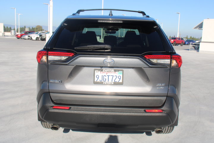 Certified 2023 Toyota RAV4 XLE w/ Convenience Package AWD/4WD image 4