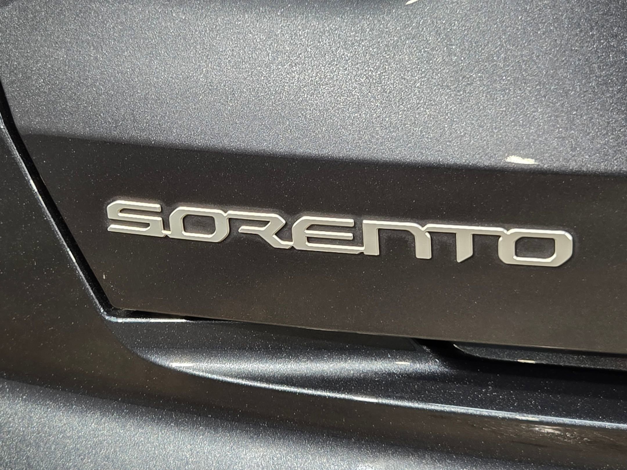 Used 2023 Kia Sorento SX AWD/4WD image 38