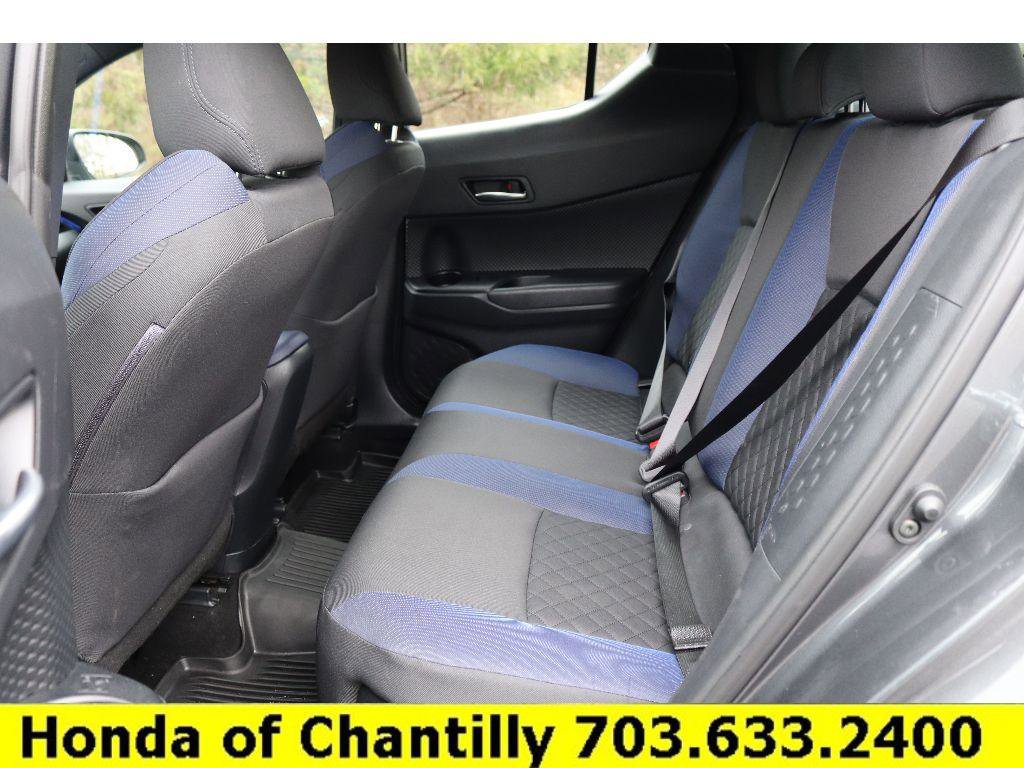 Used 2021 Toyota C-HR XLE image 27