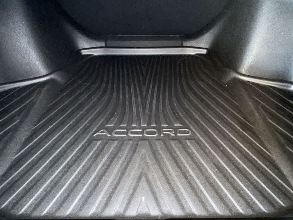 Used 2025 Honda Accord LX image 25