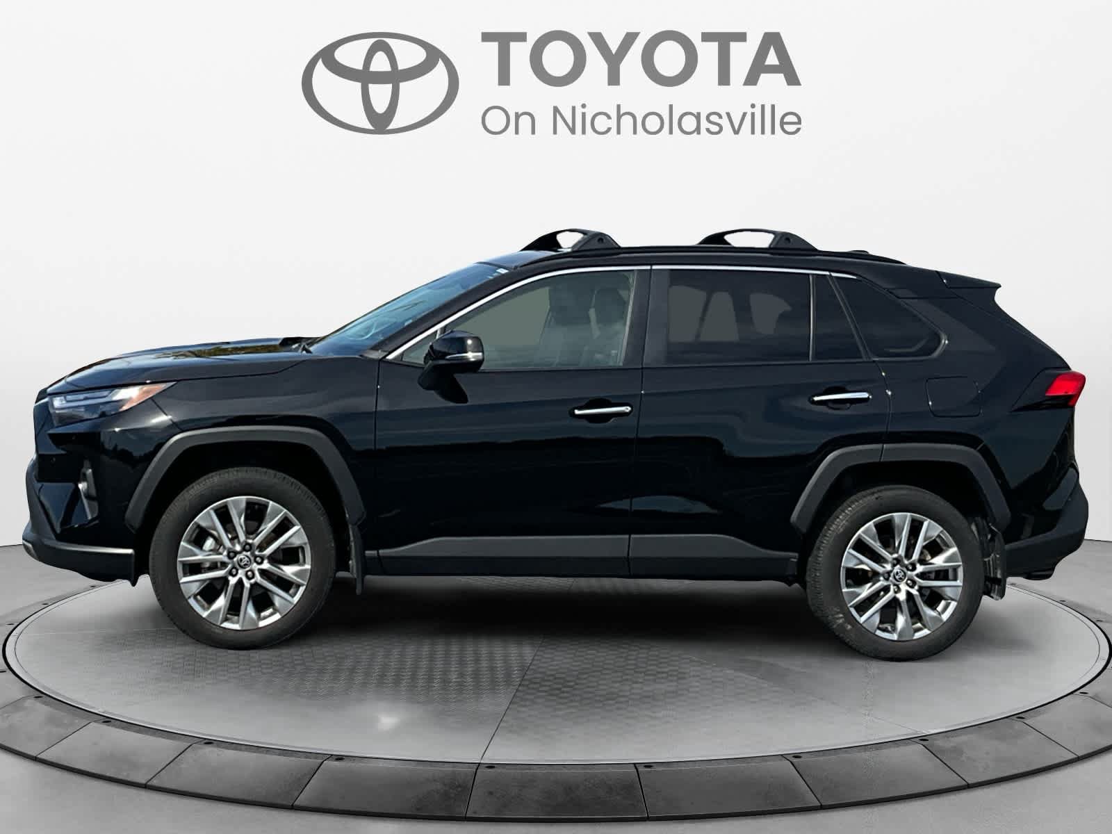 Used 2025 Toyota RAV4 Limited w/ Weather Package AWD/4WD image 2