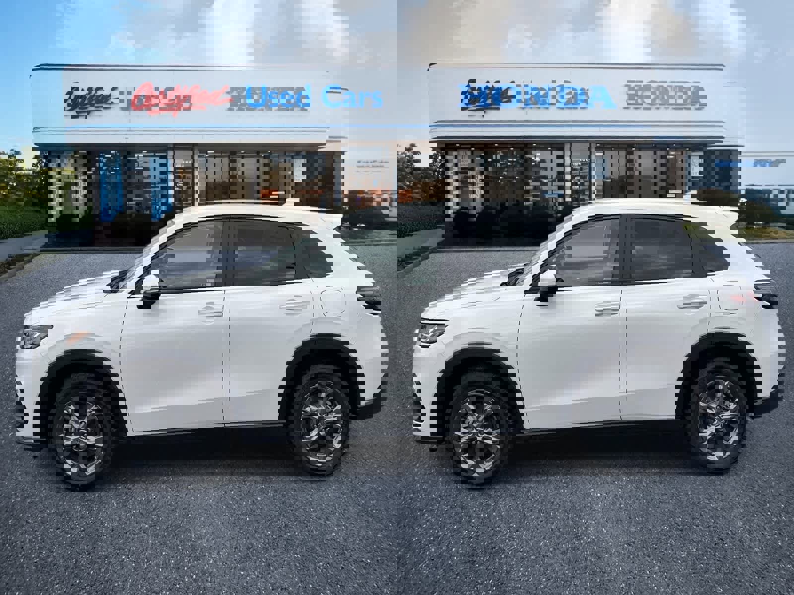 Used 2026 Honda HR-V LX image 2