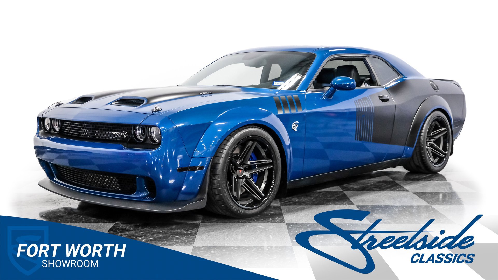 Used 2022 Dodge Challenger SRT Hellcat image 1