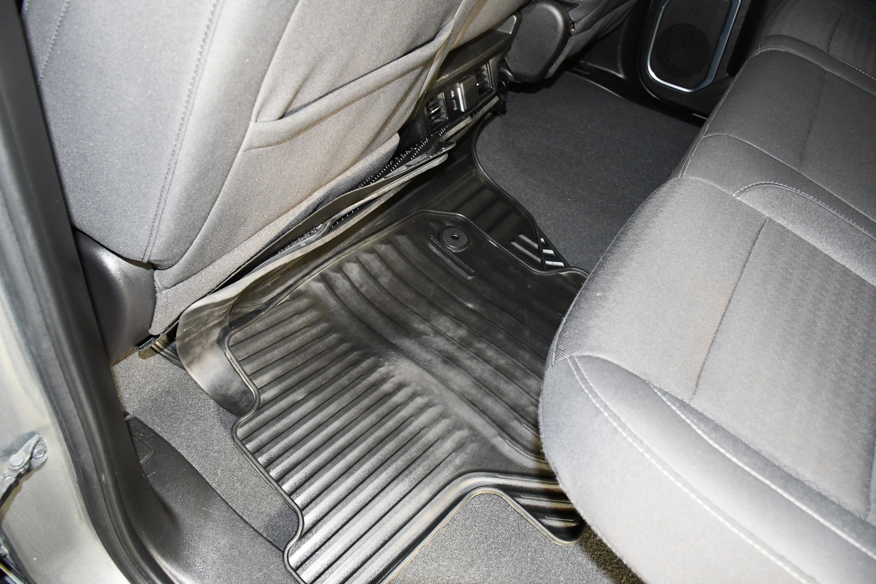 Used 2025 Chevrolet Silverado 1500 LT image 51