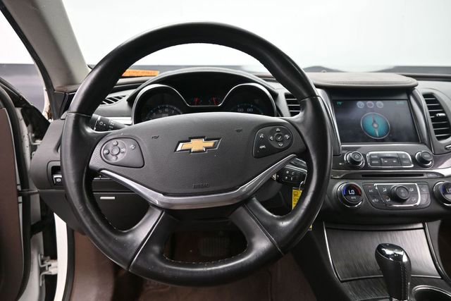 Used 2014 Chevrolet Impala LT FWD image 12