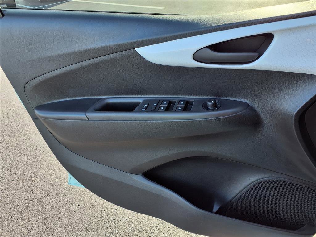 Used 2018 Chevrolet Spark LT image 15