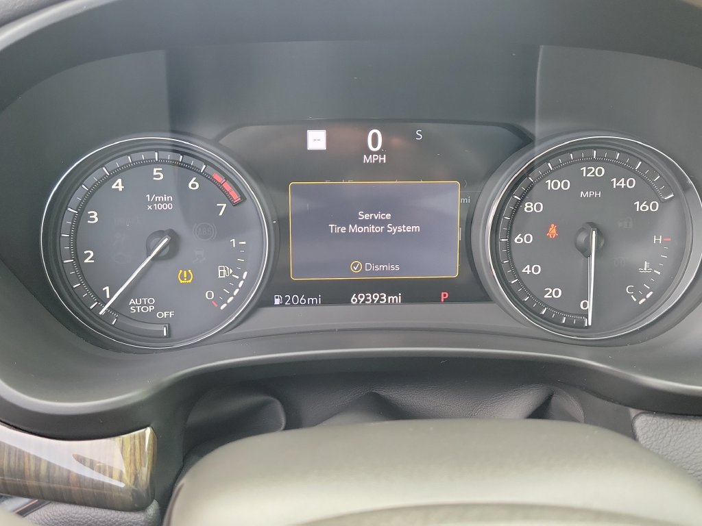 Used 2019 Cadillac XT4 Premium Luxury FWD image 13