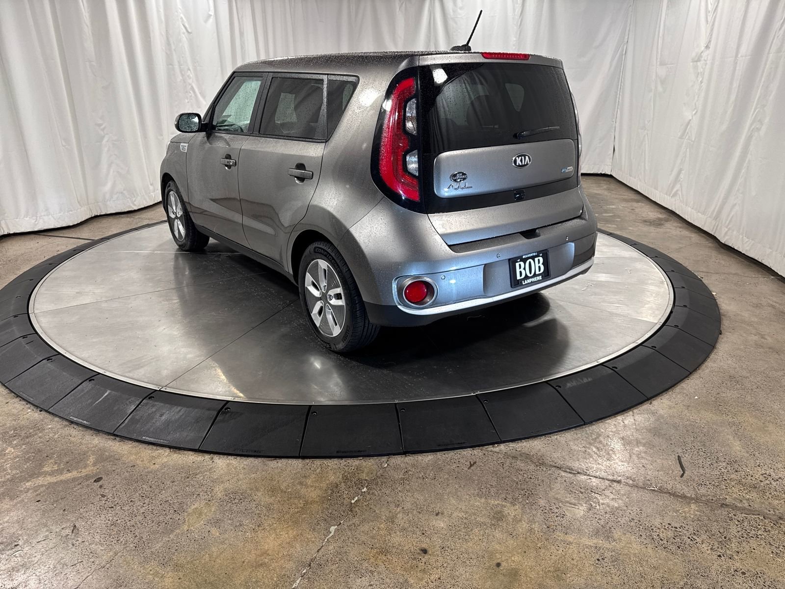 Used 2018 Kia Soul EV + FWD image 7