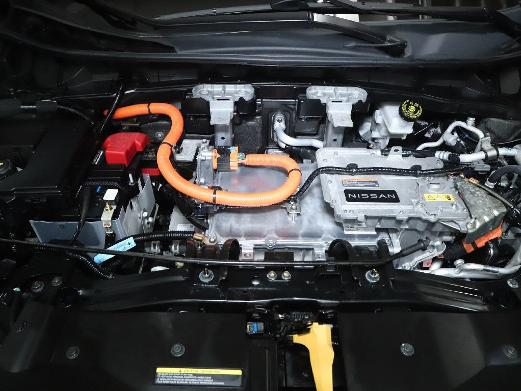 Certified 2023 Nissan Ariya FWD image 36