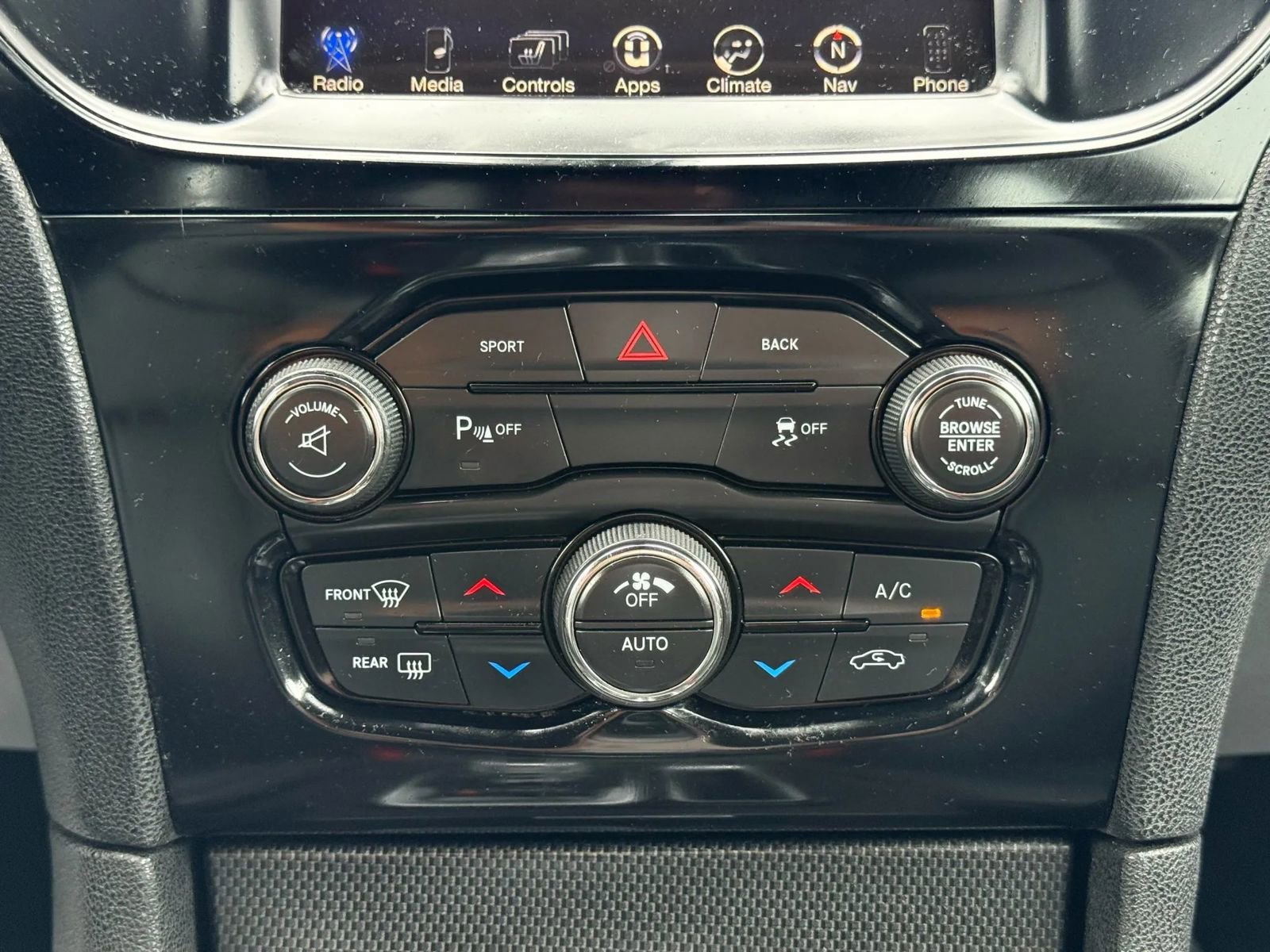 Used 2015 Chrysler 300 S w/ 300S Premium Group image 23