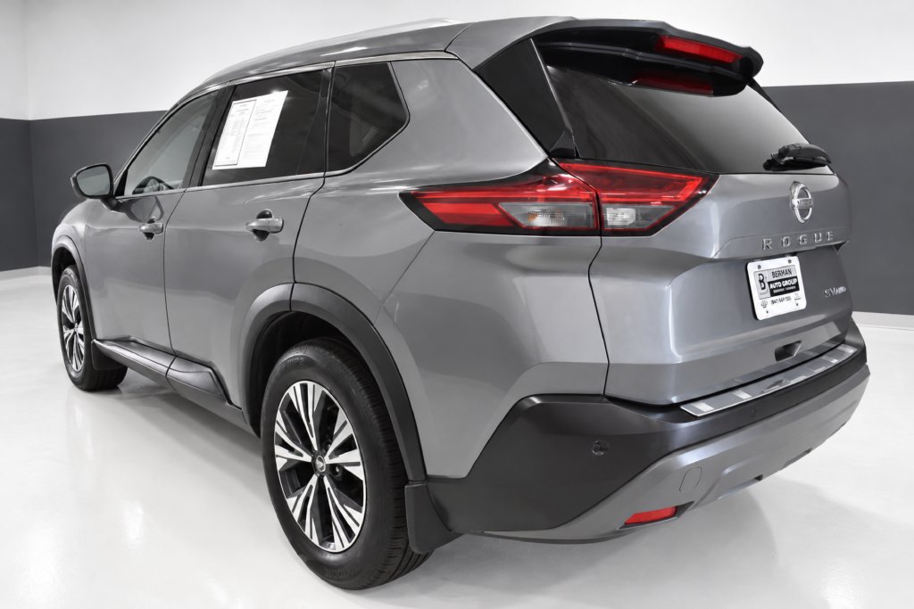 Used 2021 Nissan Rogue SV w/ Premium Package AWD/4WD image 3