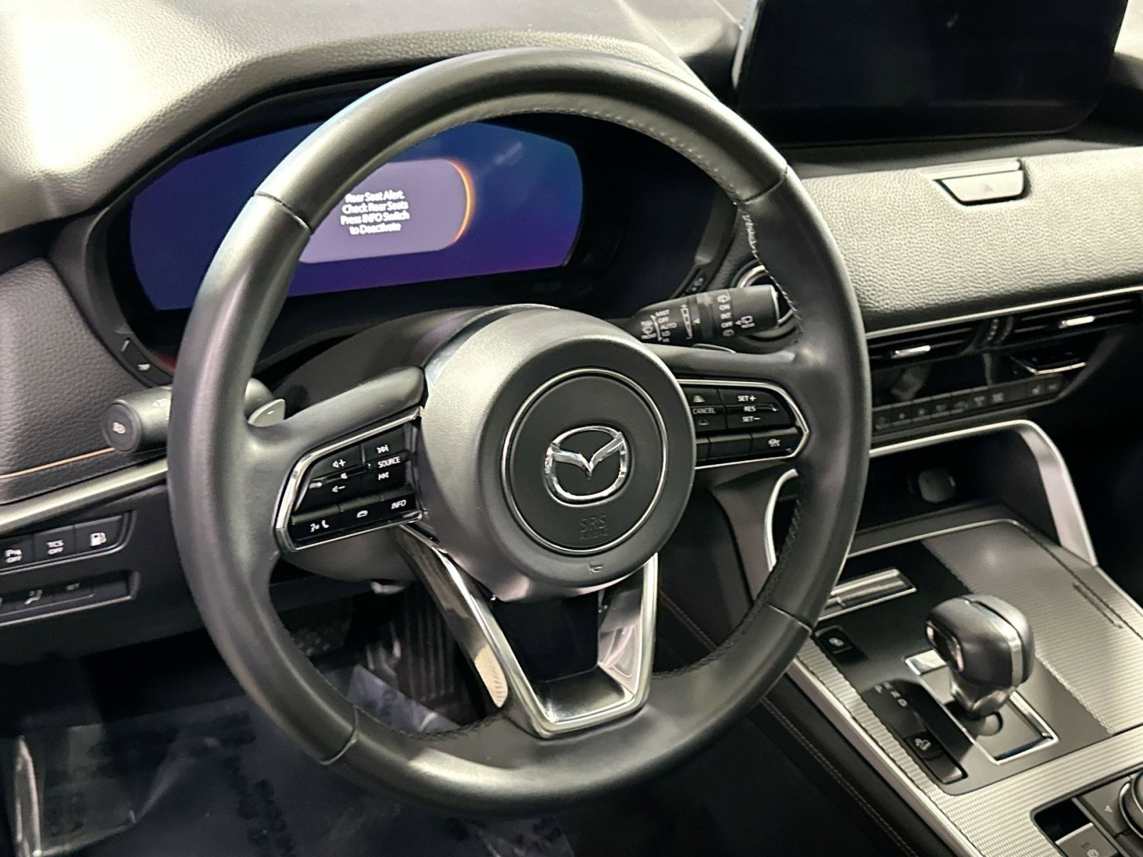 Used 2024 MAZDA CX-90 Plug-In Hybrid w/ Premium Pkg image 15