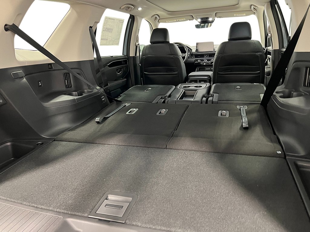 New 2025 Honda Pilot Touring image 37