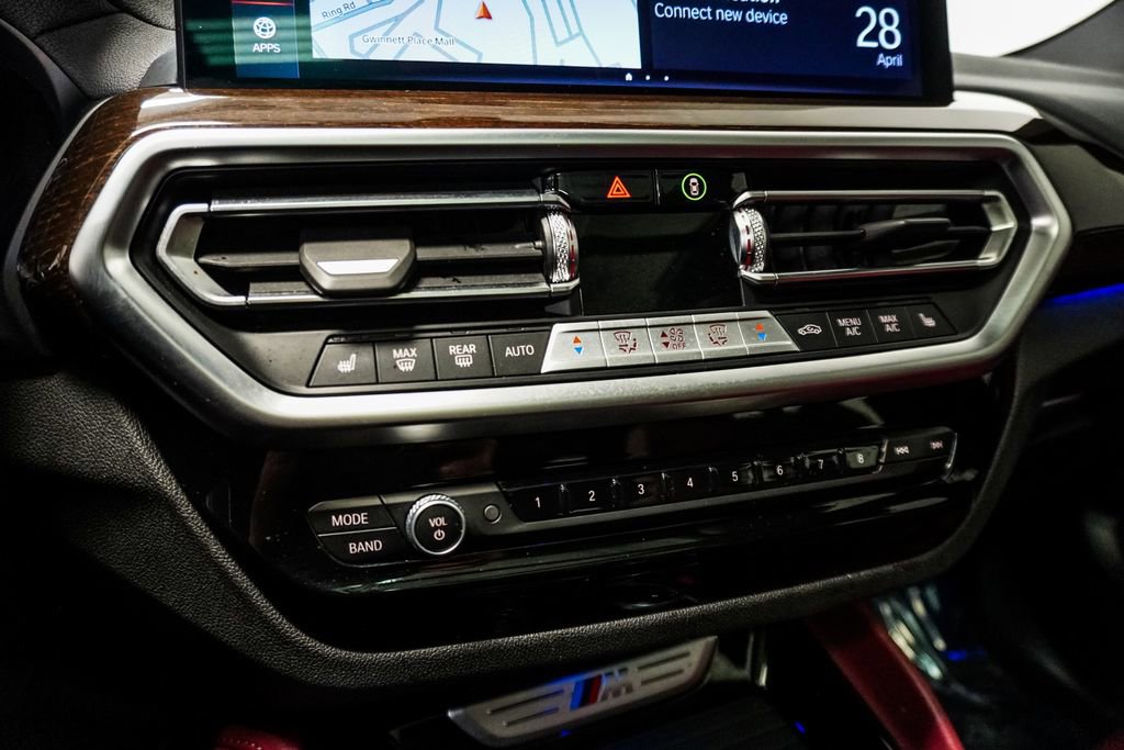 Used 2023 BMW X4 M40i AWD/4WD image 27