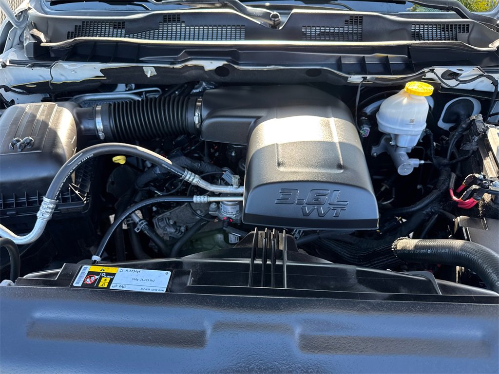 Used 2024 RAM 1500 Classic SLT image 10