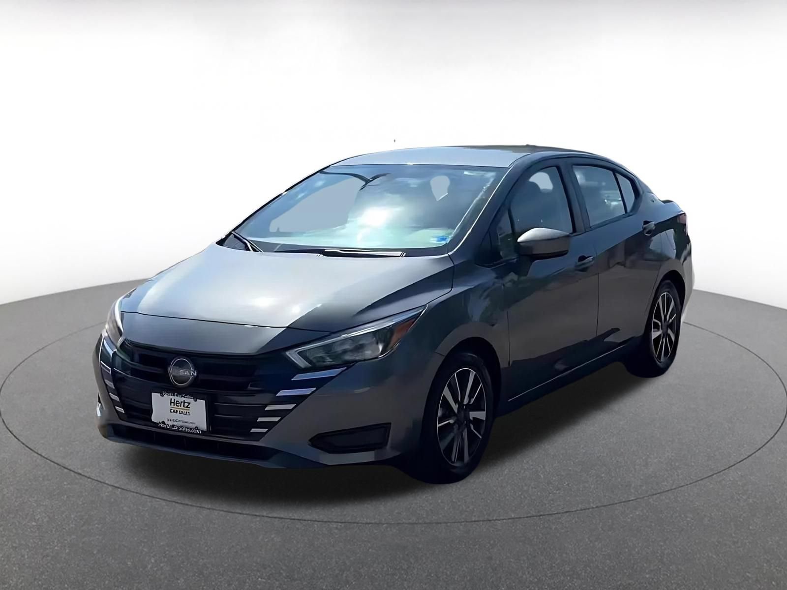 Used 2025 Nissan Versa SV FWD image 7