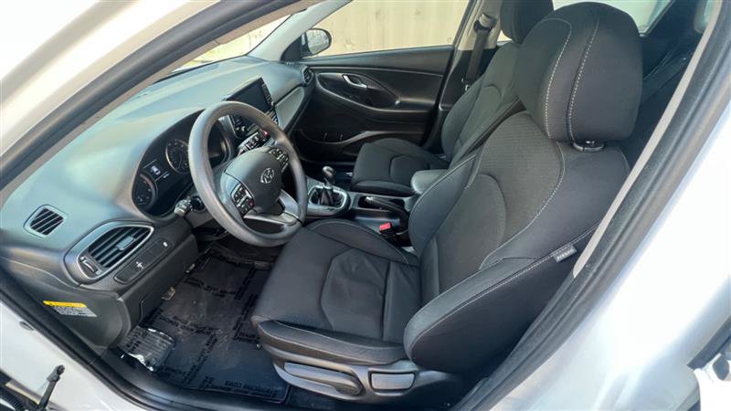 Used 2018 Hyundai Elantra GT FWD image 20