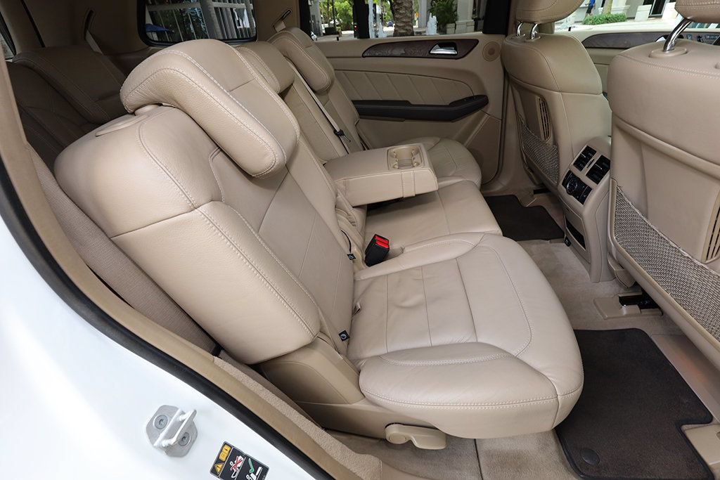 Used 2016 Mercedes-Benz GL 450 4MATIC image 30