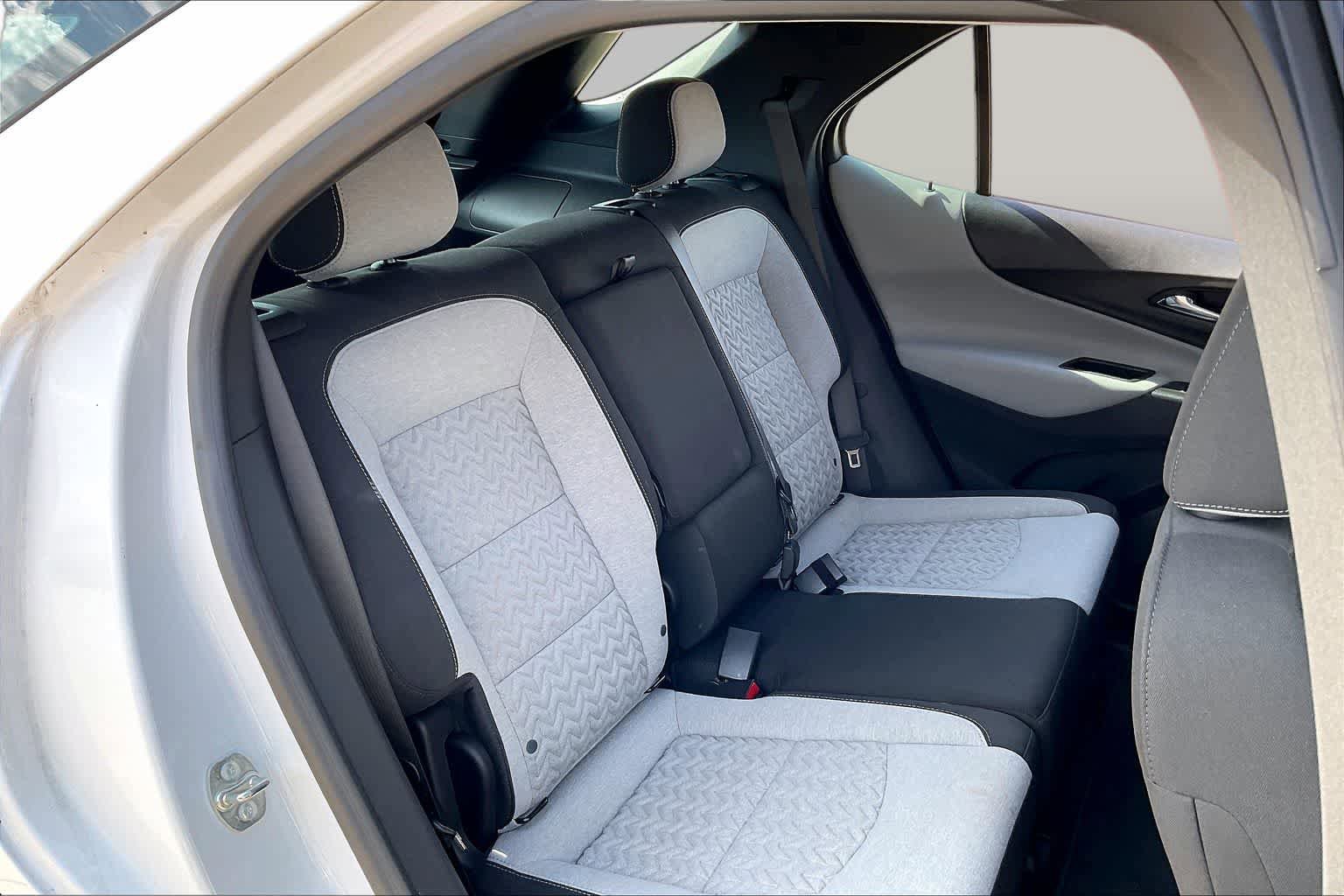 Used 2024 Chevrolet Equinox LS w/ Driver Confidence II Package FWD image 18
