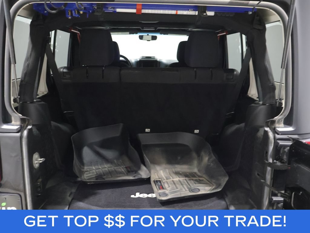 Used 2015 Jeep Wrangler Unlimited Sport AWD/4WD image 5