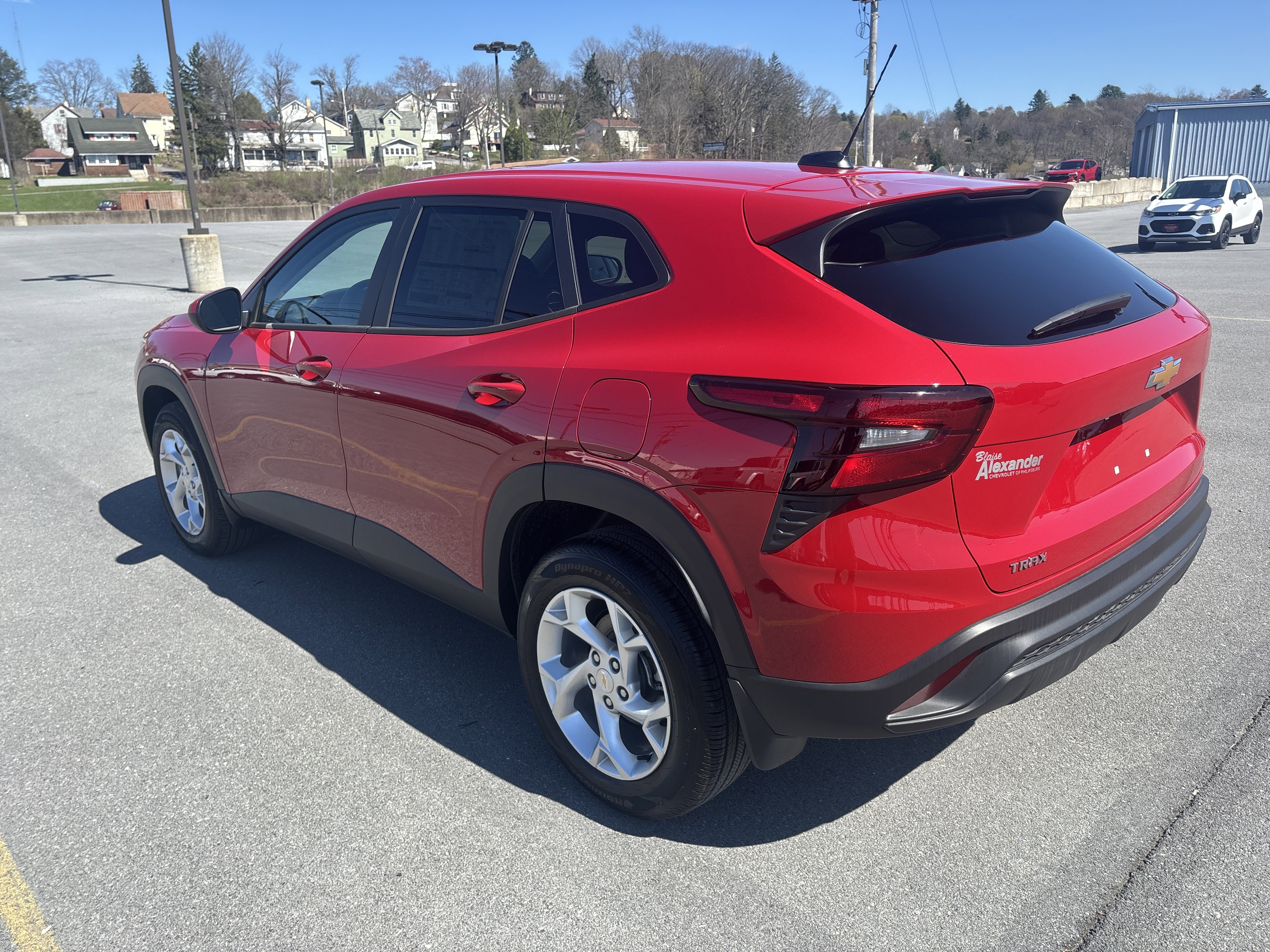 New 2026 Chevrolet Trax LS w/ LS Convenience Package FWD image 6