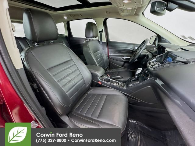 Used 2015 Ford Escape Titanium image 28
