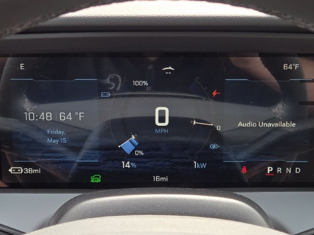 New 2027 Chevrolet Bolt LT w/ Comfort Package FWD image 32