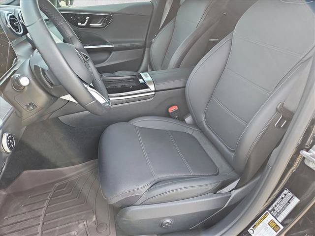 Used 2025 Mercedes-Benz C 300 Sedan image 16