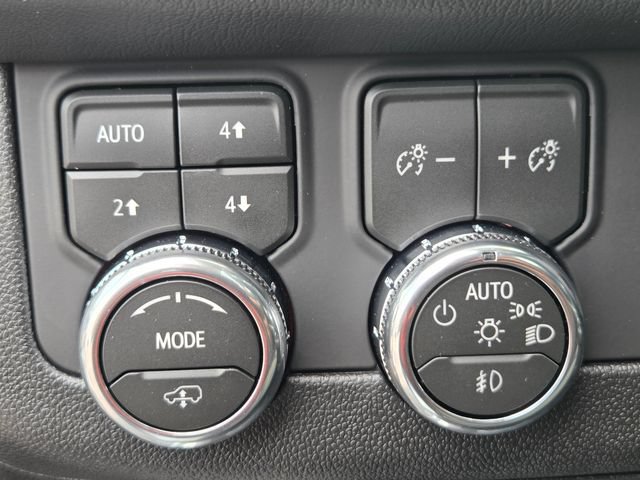 New 2026 GMC Yukon Denali w/ Denali Reserve Package AWD/4WD image 27