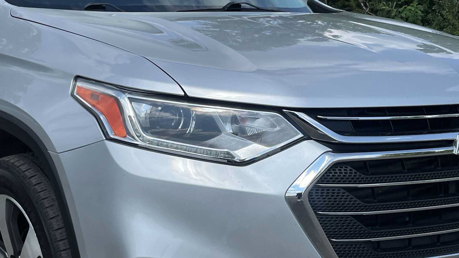 Used 2019 Chevrolet Traverse LT w/ LT Premium Package AWD/4WD image 21