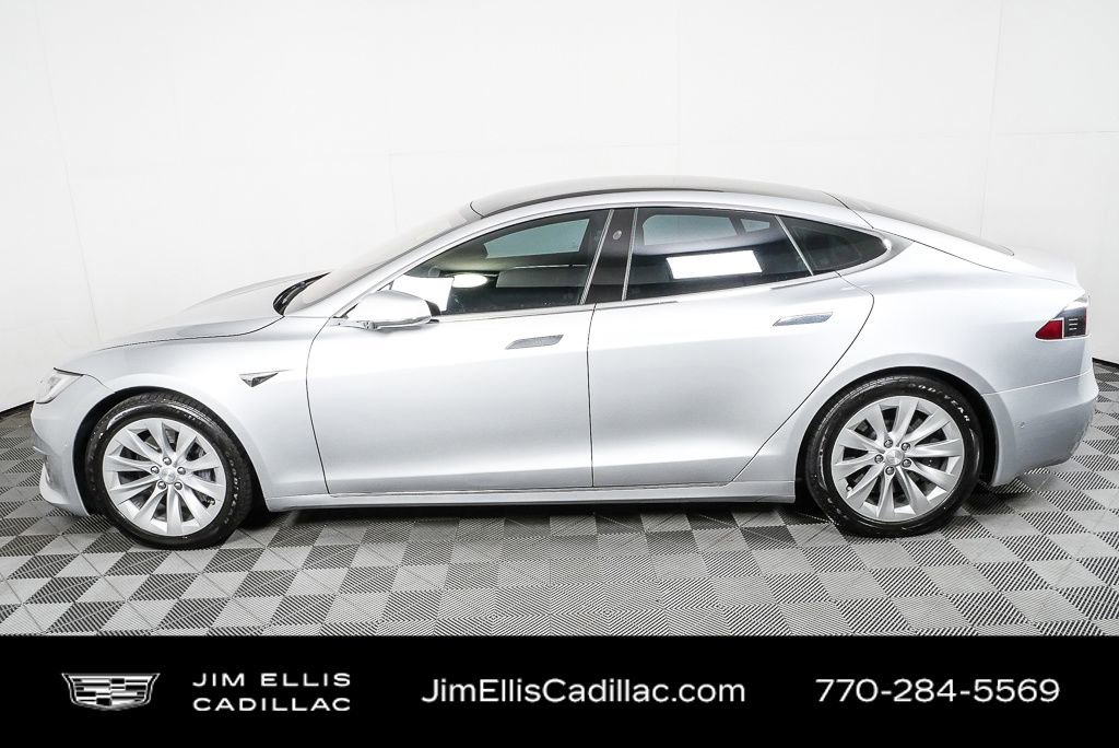 Used 2018 Tesla Model S 75D video 2