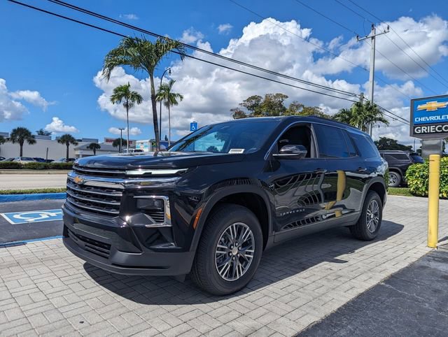 New 2026 Chevrolet Traverse LT w/ Driver Confidence Package FWD image 4