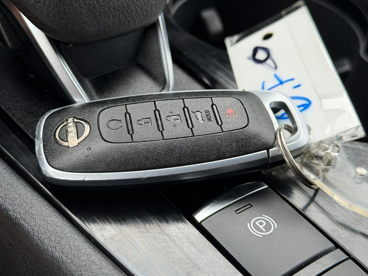 Certified 2025 Nissan Rogue SV FWD image 36