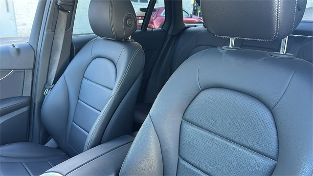 Certified 2022 Mercedes-Benz GLC 300 4MATIC image 29