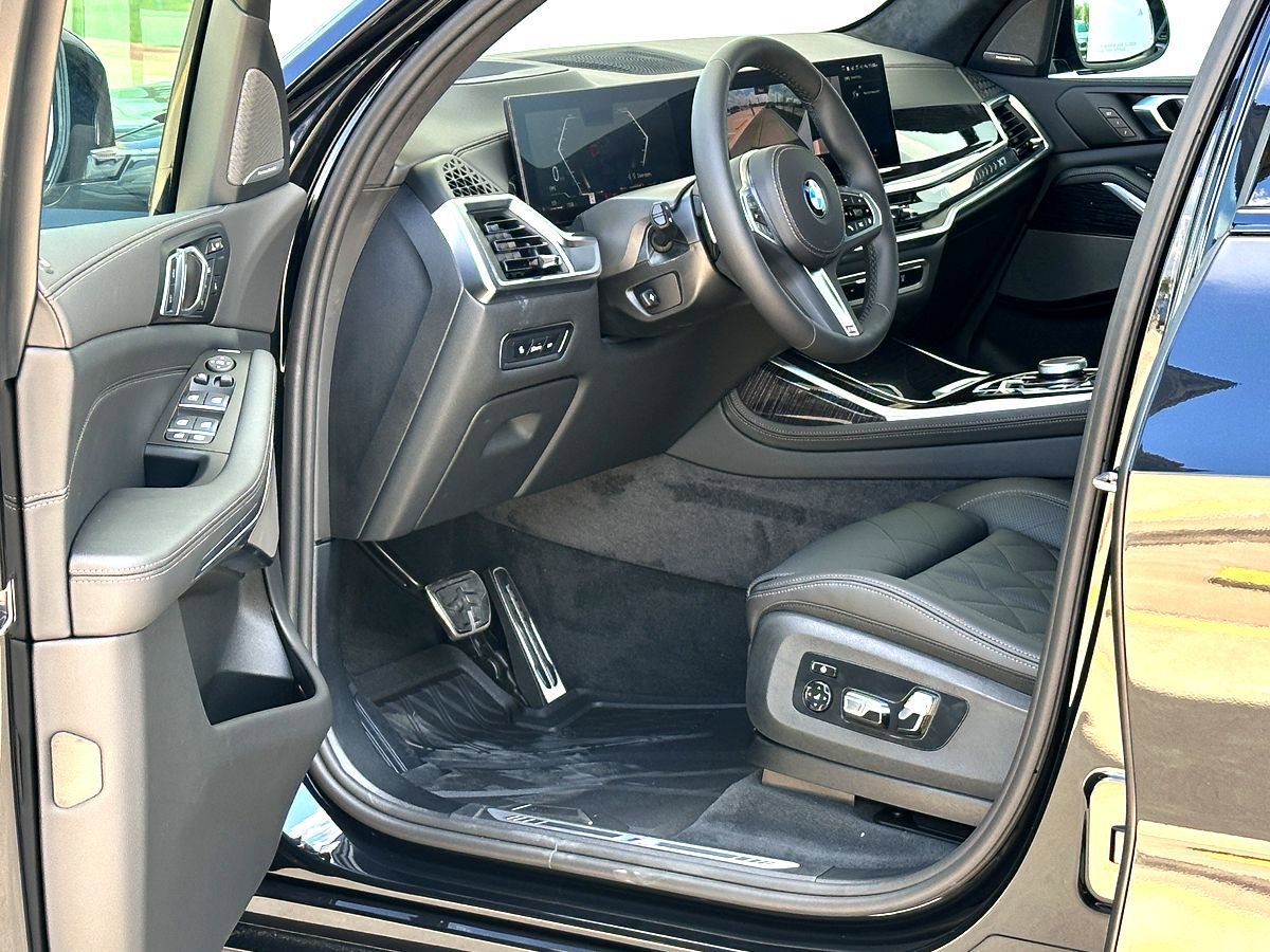 New 2026 BMW X7 xDrive40i w/ M Sport Package image 10