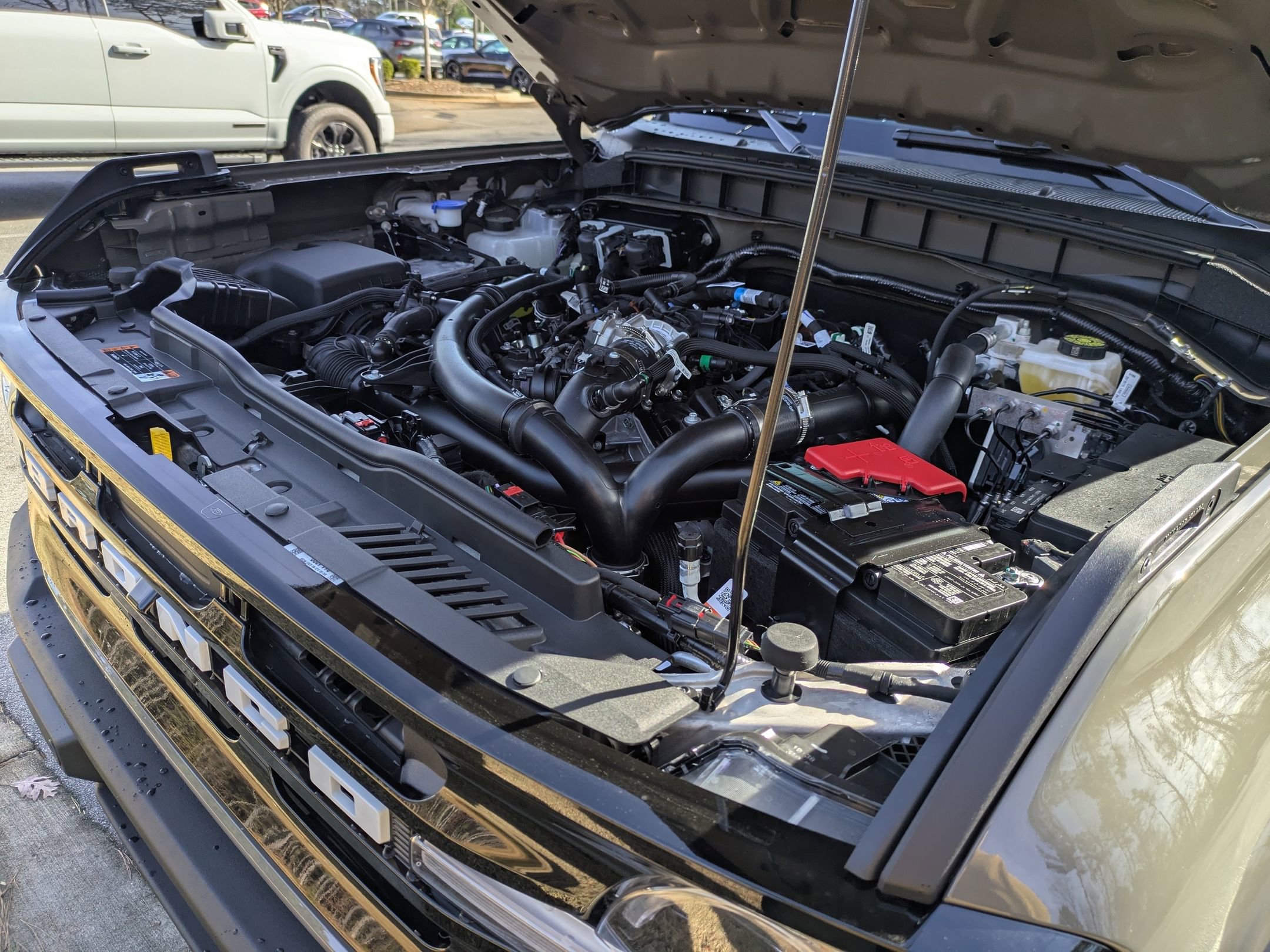 New 2025 Ford Bronco Outer Banks AWD/4WD image 37