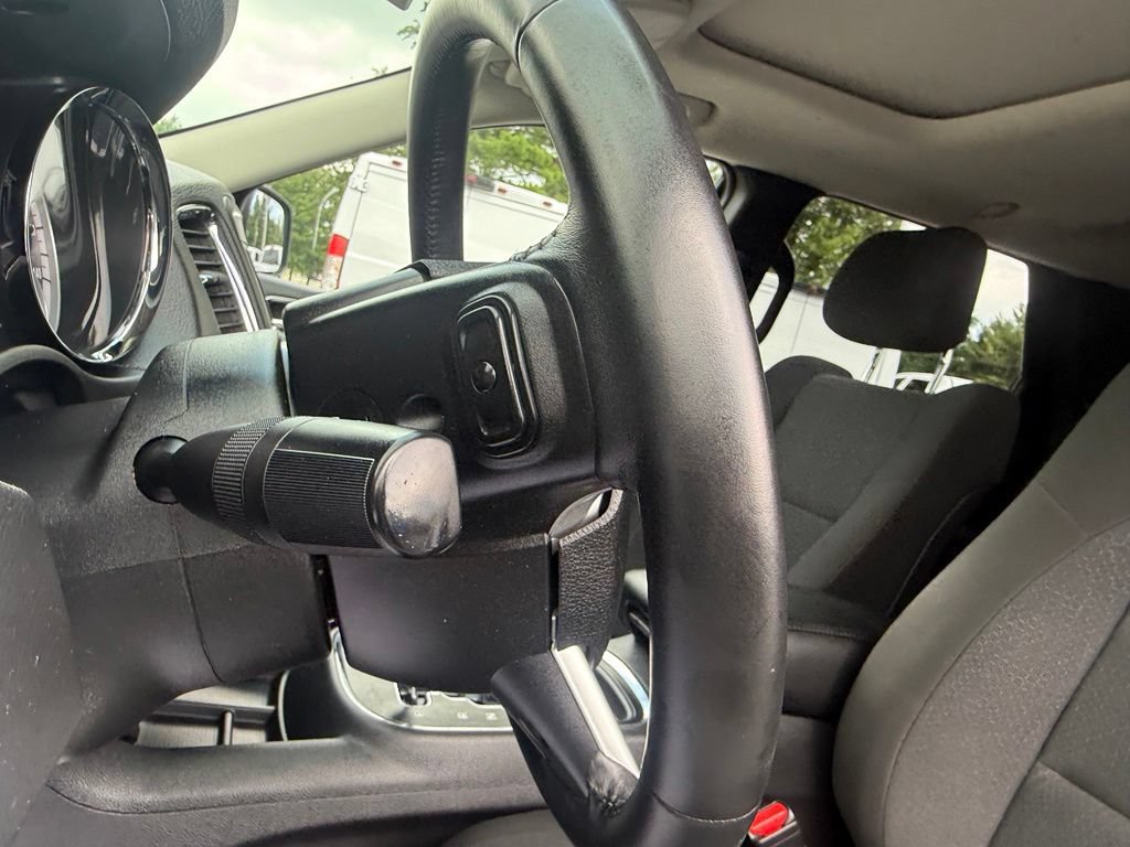 Used 2013 Dodge Durango SXT w/ Rallye Appearance Group AWD/4WD image 17