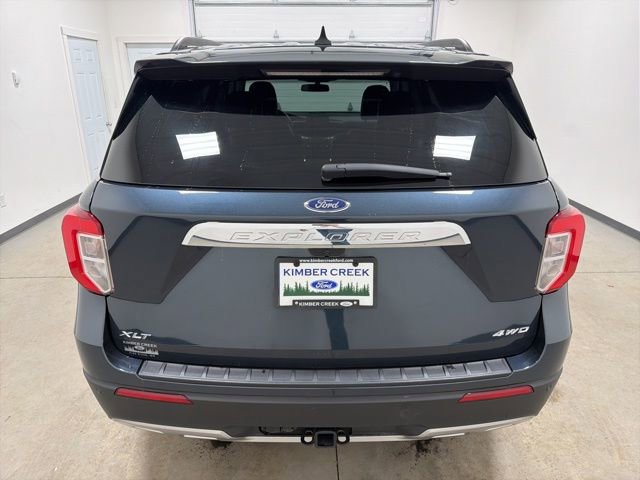 Used 2023 Ford Explorer XLT w/ Equipment Group 202A image 5
